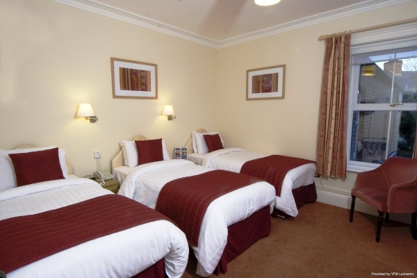 Angus Hotel & Almonds Restaurant (Carlisle)